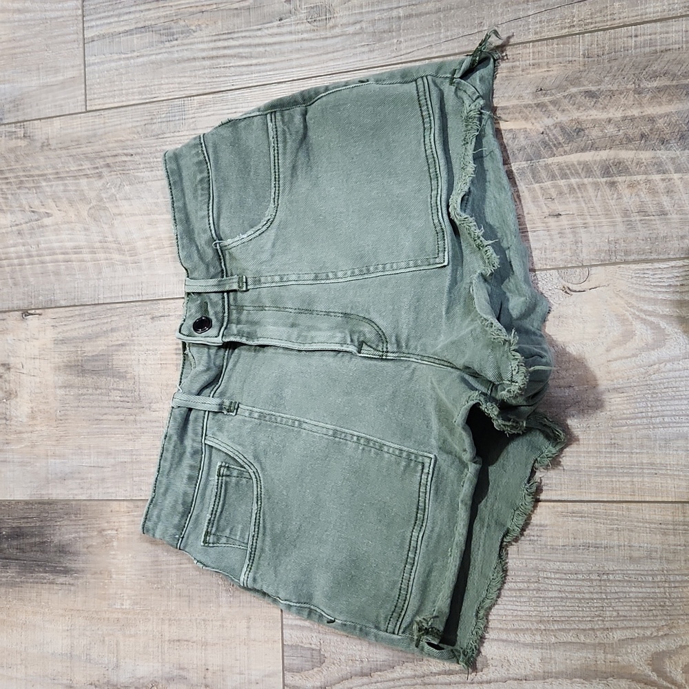 Good American Green Short